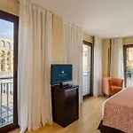 Eurostars Plaza Acueducto Hotell