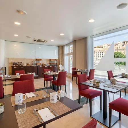 Hotell Eurostars Plaza Acueducto