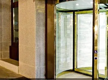 Eurostars Plaza Acueducto 4*