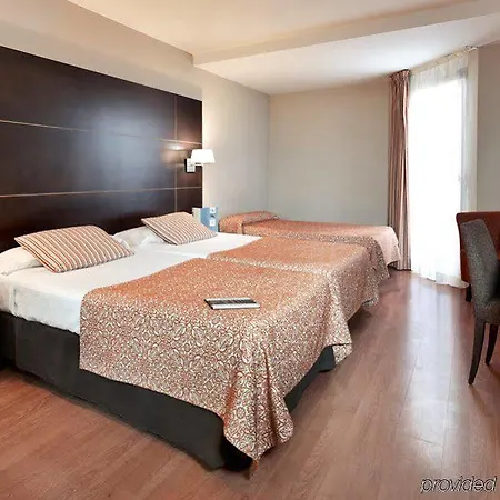 Eurostars Plaza Acueducto Готель 4*