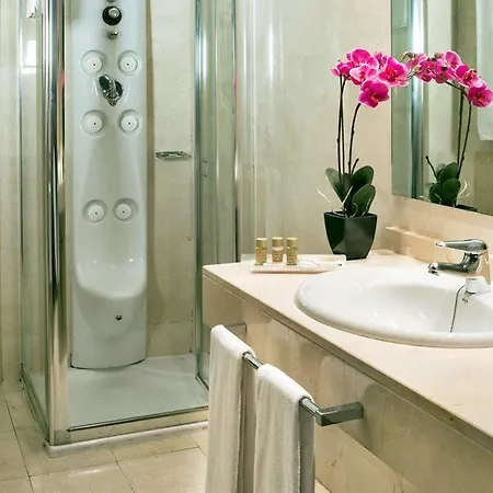 Eurostars Plaza Acueducto Готель 4*