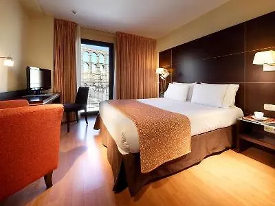 Eurostars Plaza Acueducto Готель