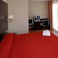 Hotel Eurostars Plaza Acueducto 4*