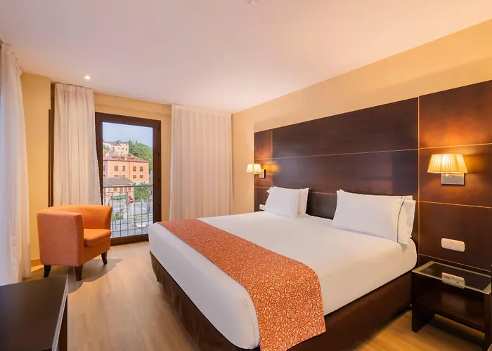 فندق Eurostars Plaza Acueducto