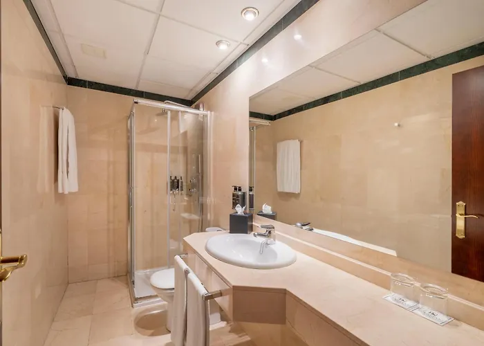 Eurostars Plaza Acueducto فندق 4*