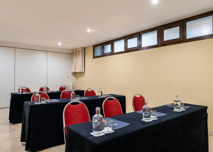 Eurostars Plaza Acueducto 4* شقوبية