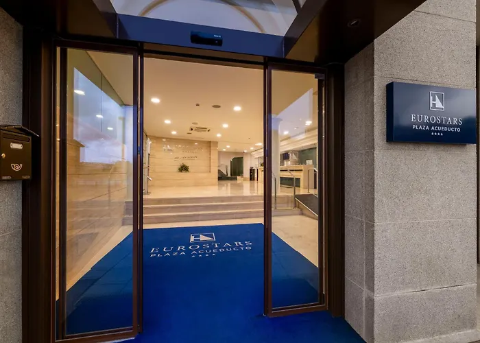 Eurostars Plaza Acueducto فندق