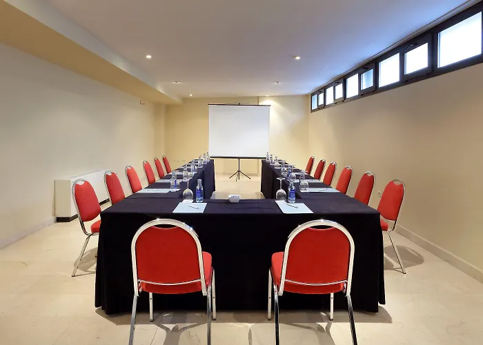 Eurostars Plaza Acueducto فندق شقوبية